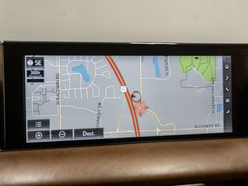 Used 2017 Lexus LX 570 4WD image 19