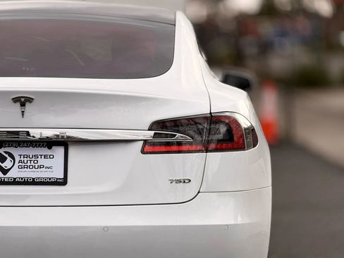 Used 2017 Tesla Model S 75D image 9