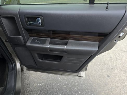 Used 2013 Ford Flex SEL image 33
