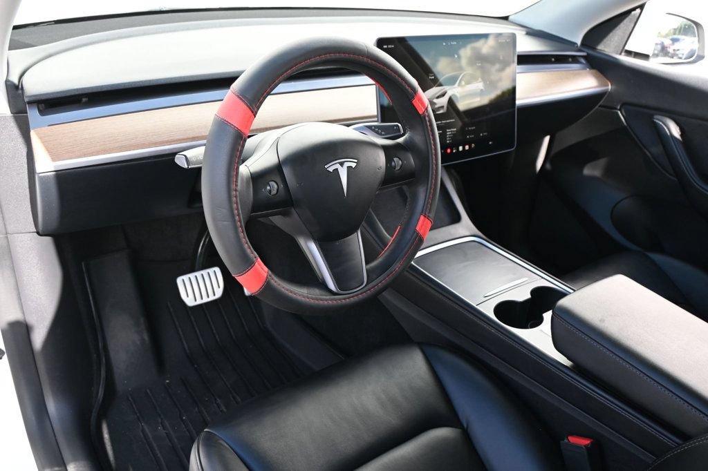 Used 2022 Tesla Model Y Performance AWD/4WD image 7
