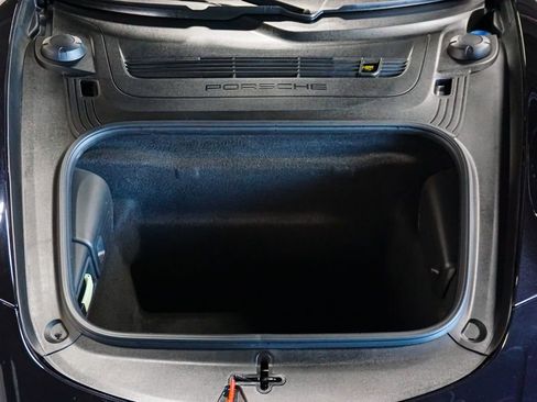 Used 2019 Porsche 911 Targa 4S image 21