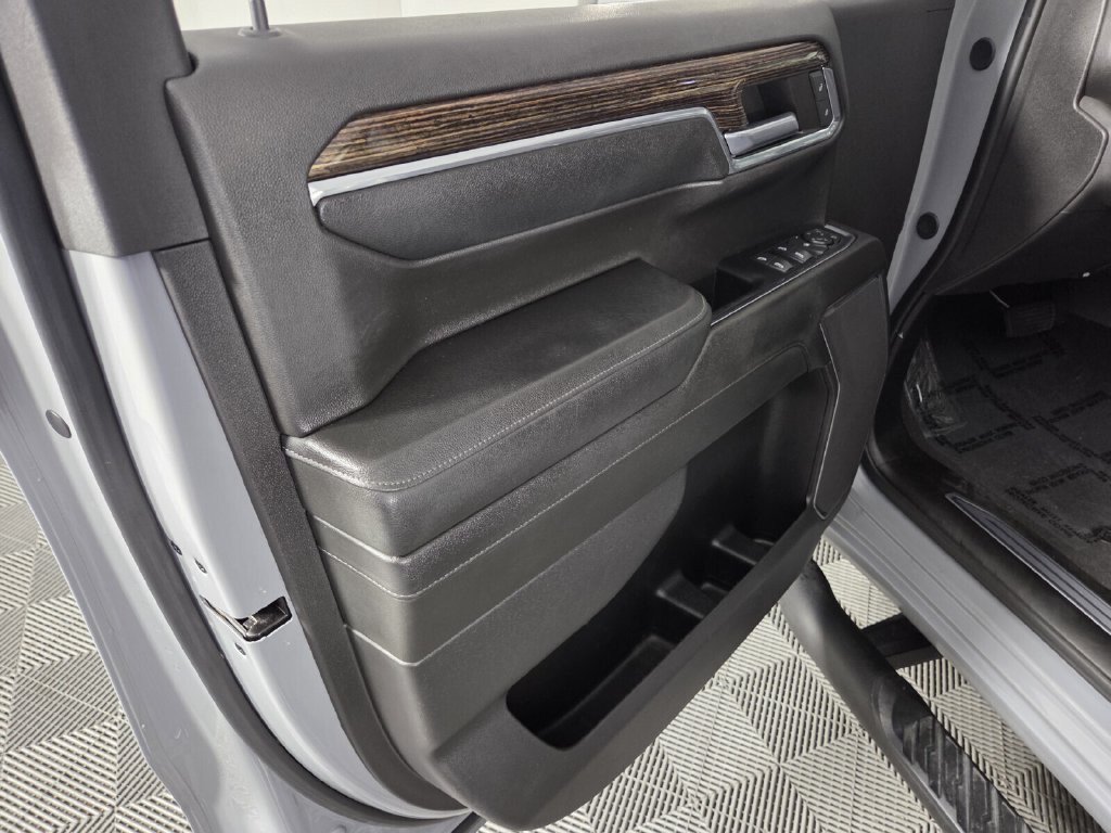Used 2024 GMC Sierra 1500 Elevation AWD/4WD image 23