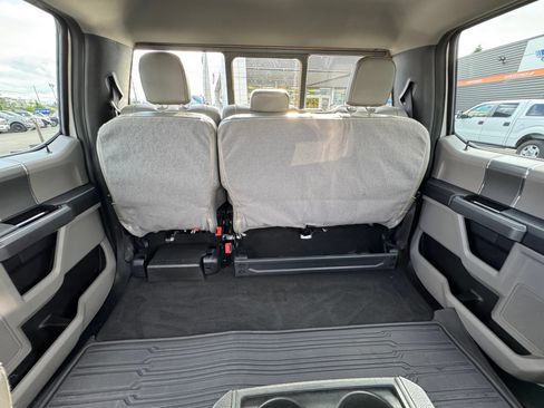 Used 2022 Ford F350 XLT w/ Black Appearance Package AWD/4WD image 40