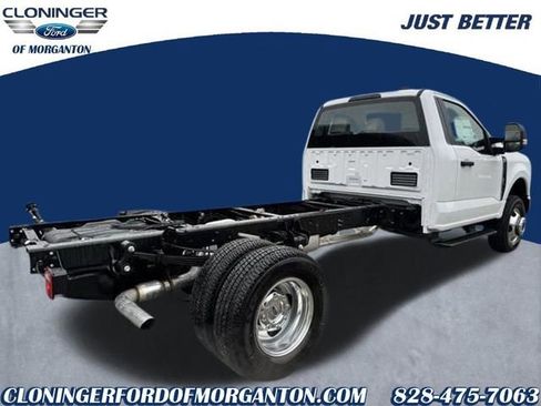 New 2026 Ford F350 XL w/ XL Chrome Package AWD/4WD image 7