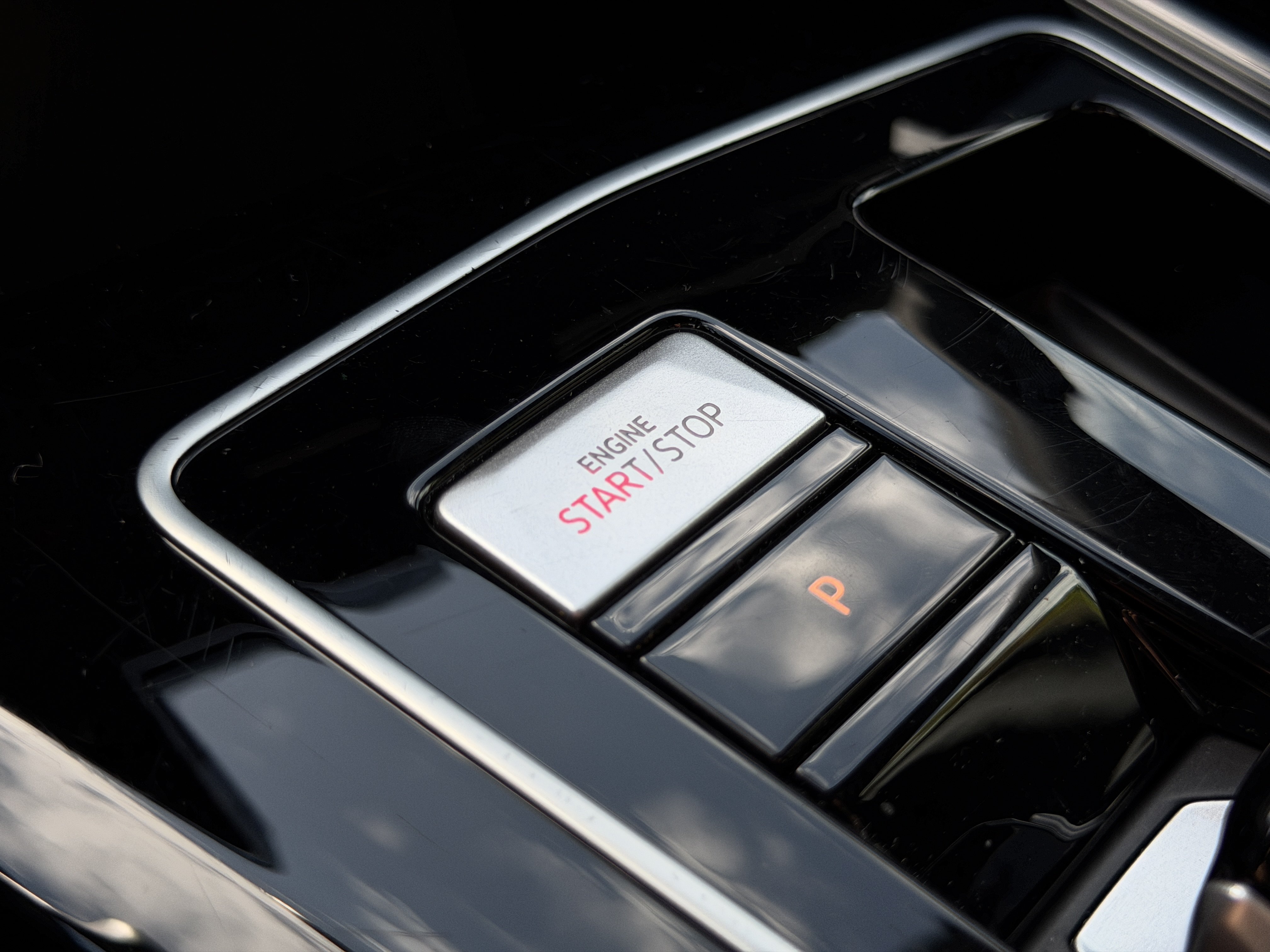 Certified 2024 Volkswagen GTI S FWD image 34