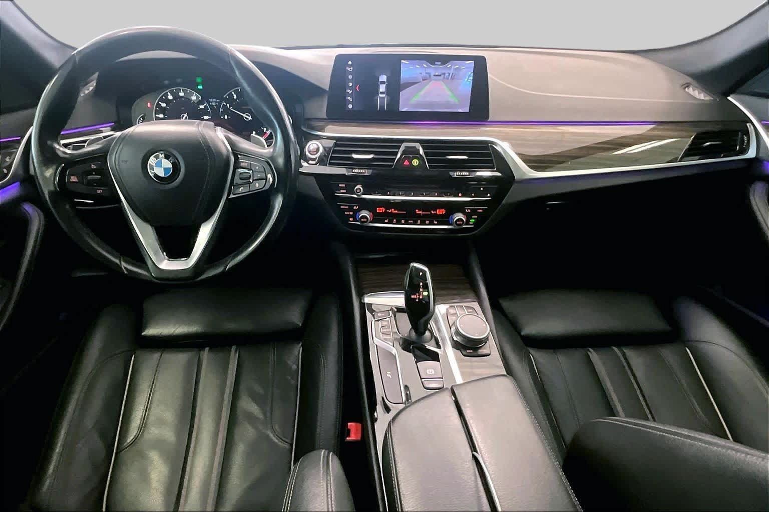Used 2019 BMW 530i w/ Convenience Package RWD image 13