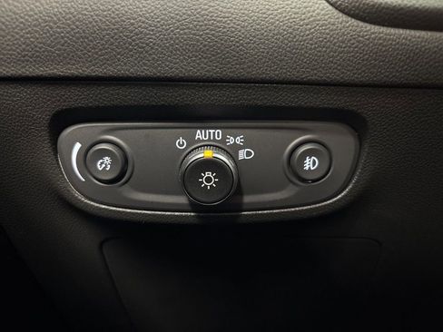 Used 2023 Buick Encore GX Select w/ Sport Touring Package FWD image 26