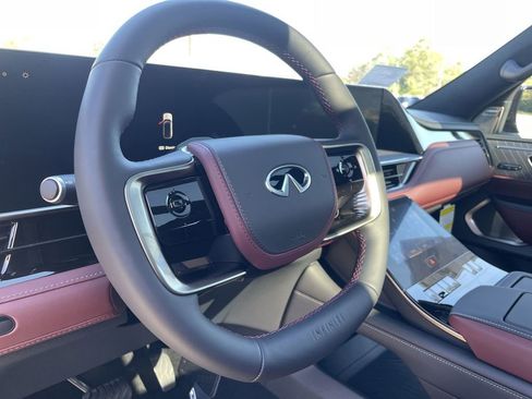 New 2026 INFINITI QX80 Autograph w/ Premium Cargo Package AWD/4WD image 19