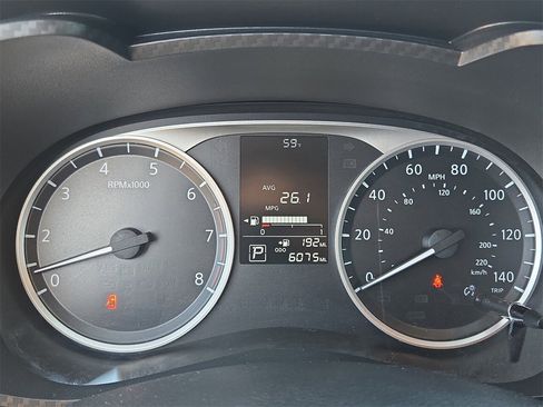 Used 2024 Nissan Versa S w/ Trunk Package image 18