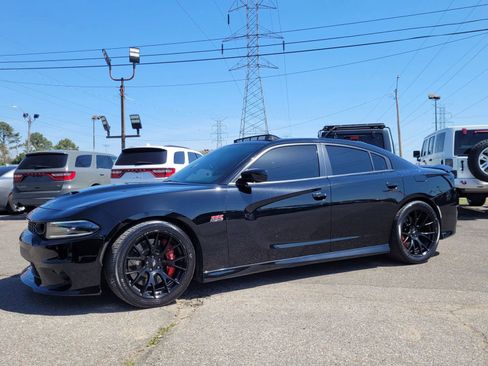 Used 2019 Dodge Charger Scat Pack w/ Dynamics Package image 33