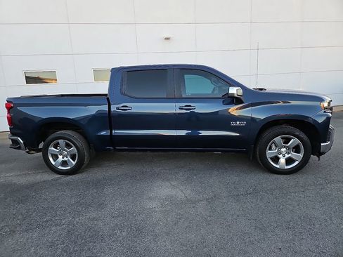 Used 2019 Chevrolet Silverado 1500 LT w/ Texas Edition image 9