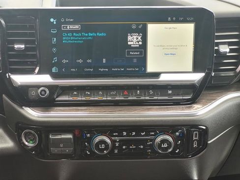 Used 2023 Chevrolet Silverado 1500 LTZ w/ Technology Package AWD/4WD image 15