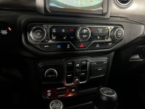 Used 2023 Jeep Wrangler Unlimited Rubicon 4xe w/ Cold Weather Group image 21