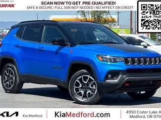 Used 2025 Jeep Compass Trailhawk AWD/4WD video 1