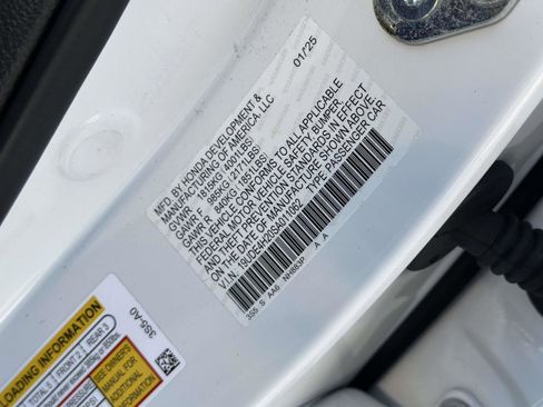 Used 2025 Acura Integra image 13