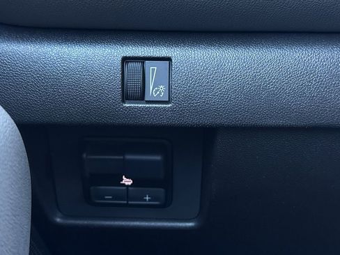 Certified 2024 Chevrolet Colorado ZR2 w/ Safety Package image 31