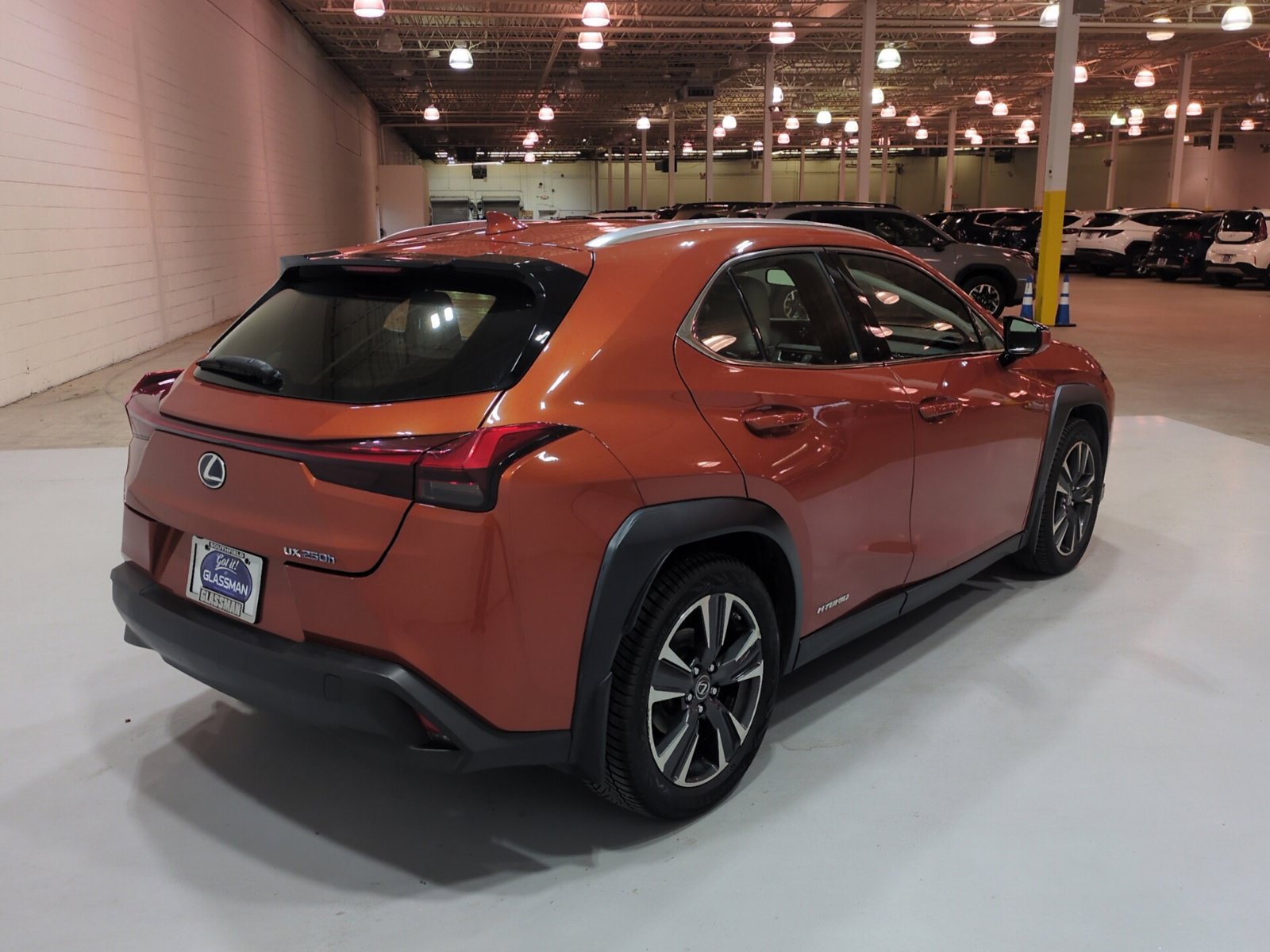 Used 2019 Lexus UX 250h w/ Accessory Package 2 AWD/4WD image 3