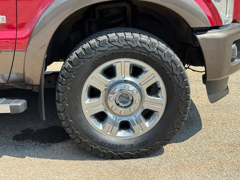 Used 2016 Ford F250 King Ranch w/ King Ranch w/Chrome Package AWD/4WD image 11