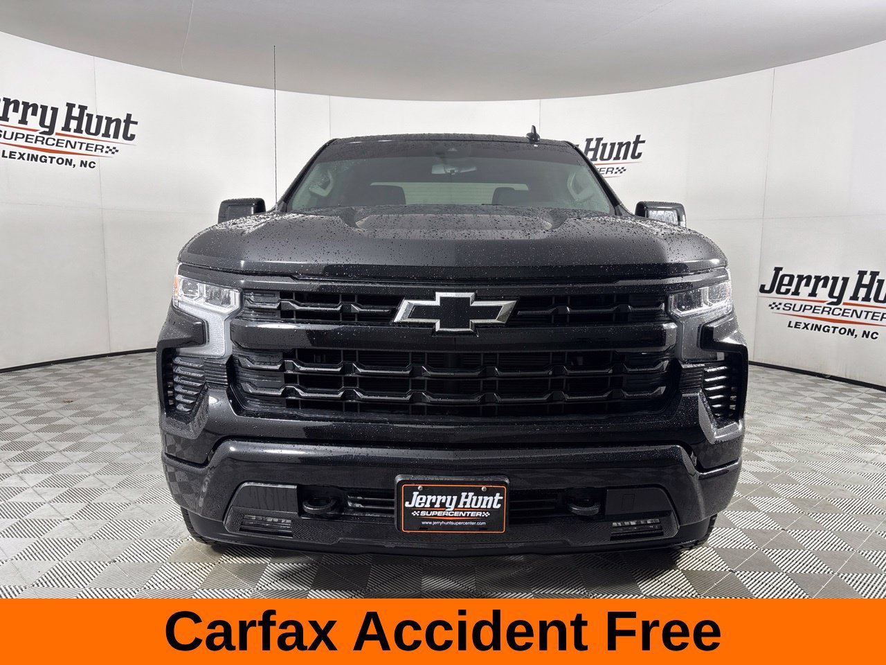 Used 2024 Chevrolet Silverado 1500 RST w/ LPO, Liner Protection Package AWD/4WD image 3