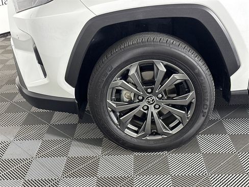 Used 2023 Toyota RAV4 Limited image 11