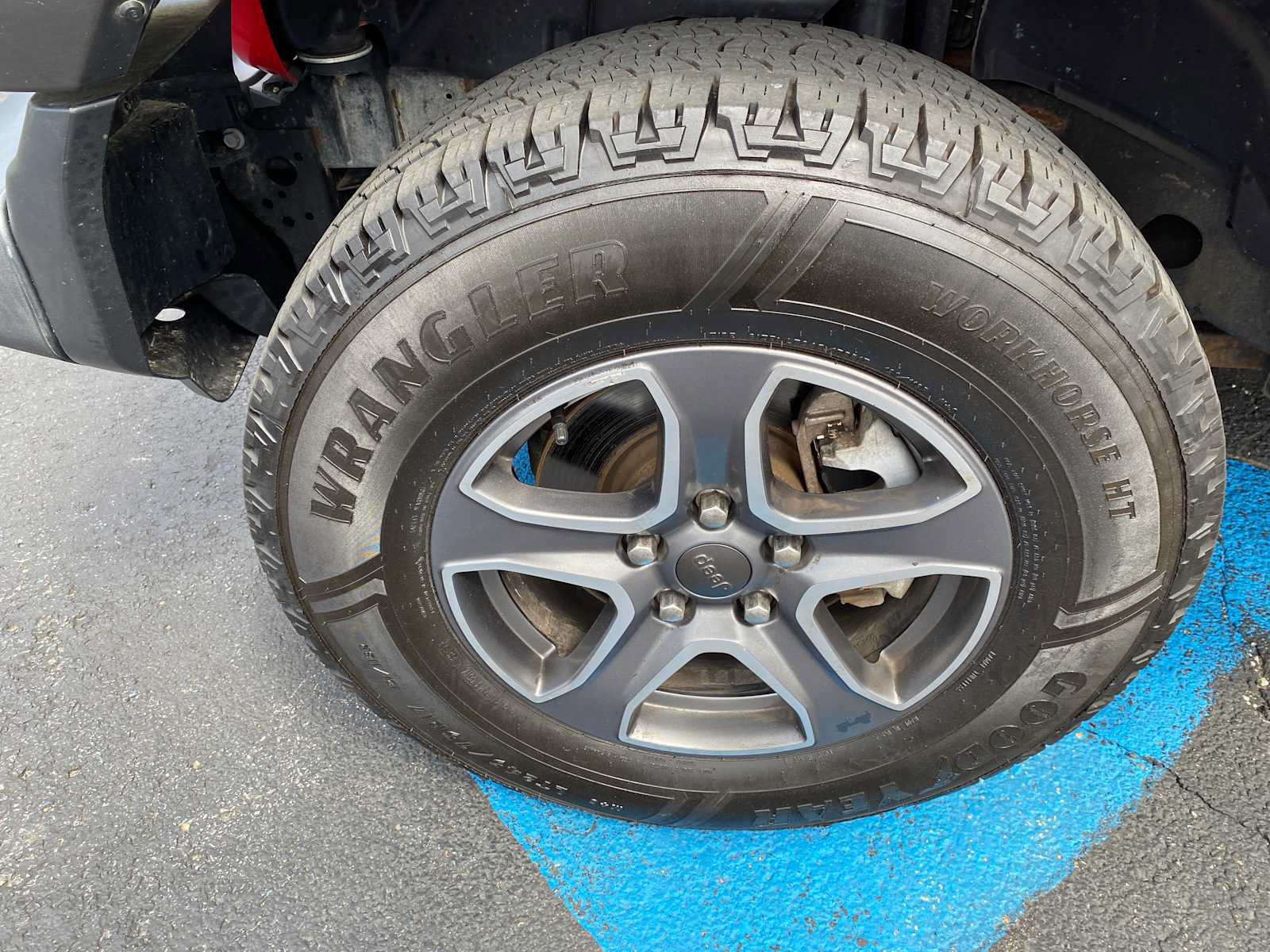 Used 2019 Jeep Wrangler Sport AWD/4WD image 42