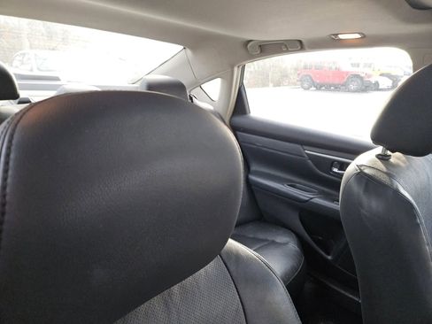 Used 2013 Nissan Altima 3.5 SL image 14