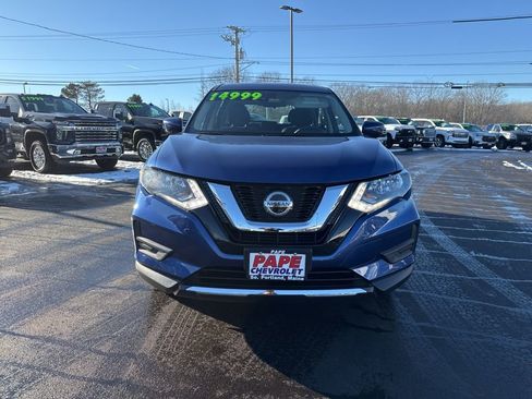 Used 2019 Nissan Rogue S image 9