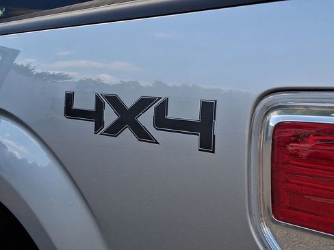 Used 2014 Ford F150 XLT w/ XLT Convenience Package AWD/4WD image 29