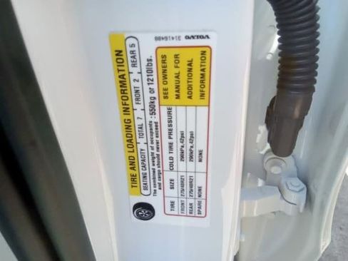 Used 2023 Volvo XC90 T8 Plus w/ Protection Package Premier image 29