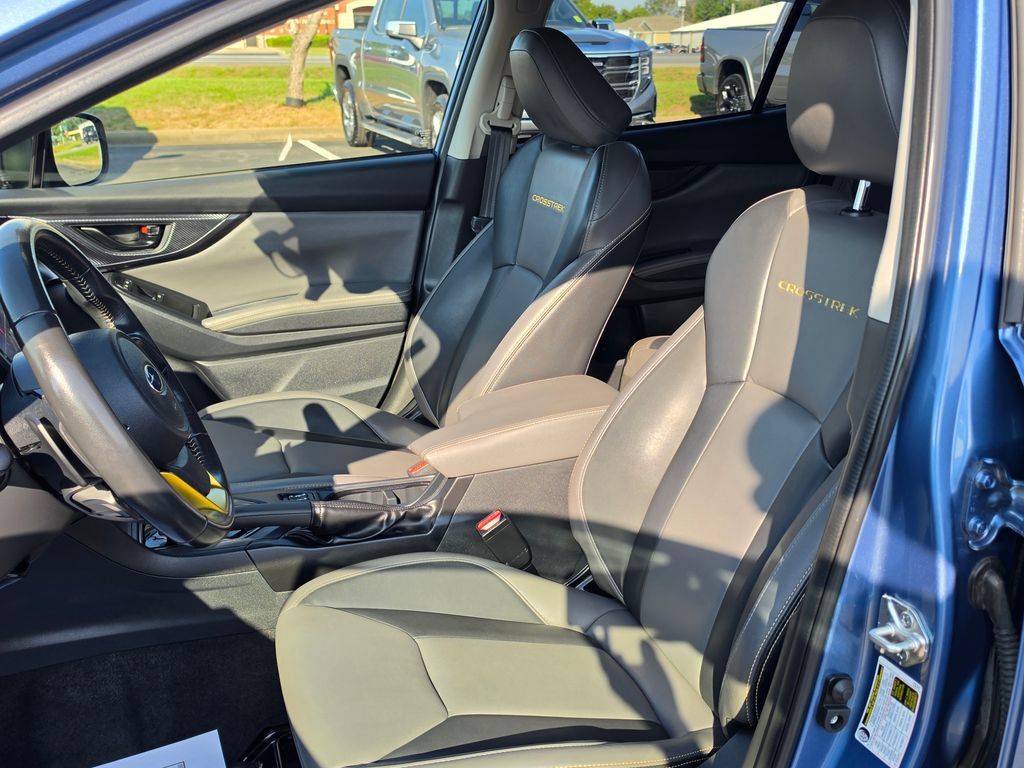 Used 2022 Subaru Crosstrek 2.5i Sport w/ Moonroof Package AWD/4WD image 10