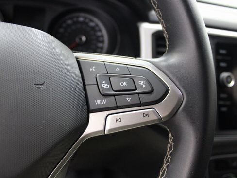 Used 2021 Volkswagen Atlas SE image 35