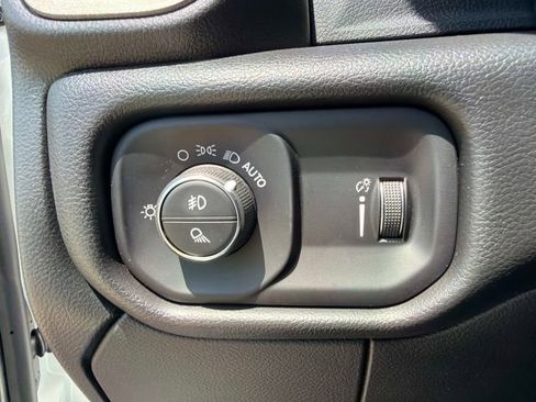 New 2026 RAM 3500 Tradesman AWD/4WD image 26