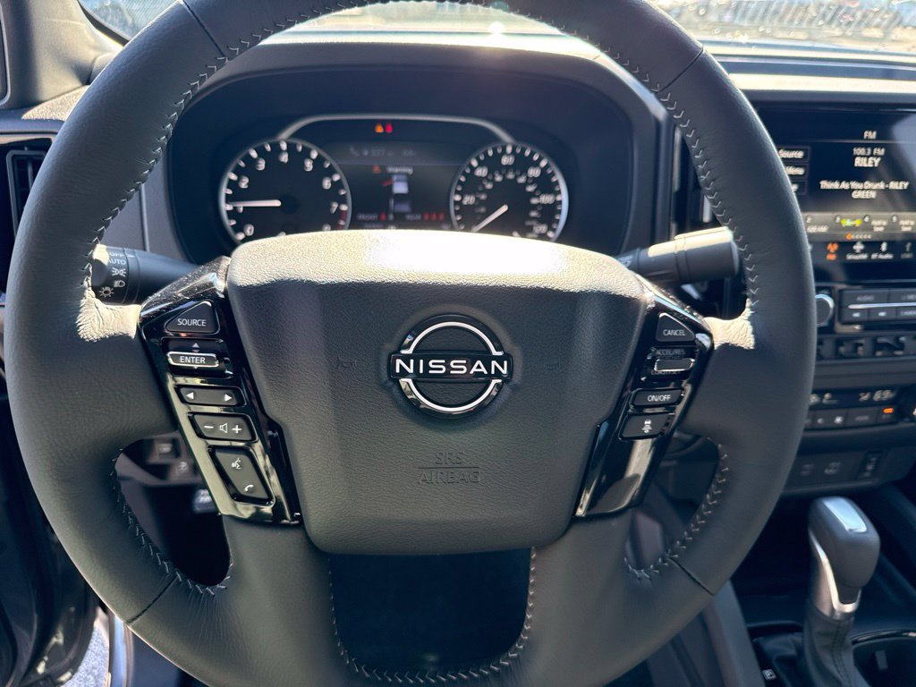 New 2027 Nissan Frontier SV w/ SV Convenience Package AWD/4WD image 5