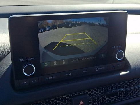 Certified 2025 Honda HR-V Sport image 17