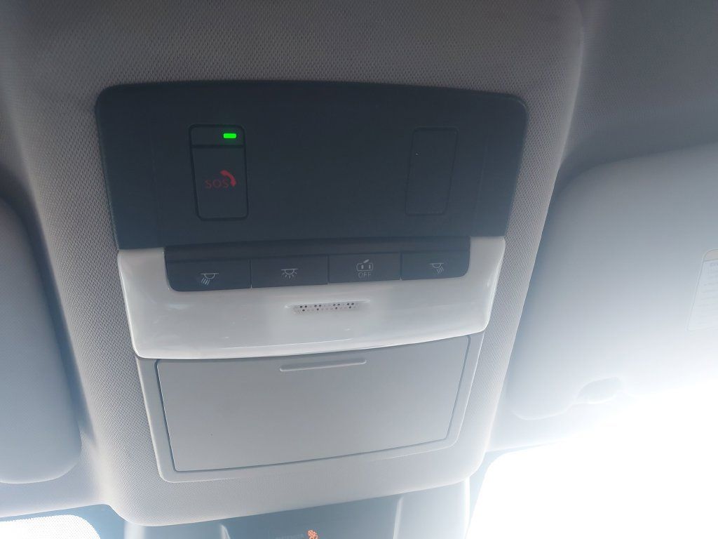 Used 2021 Nissan Rogue SV AWD/4WD image 18
