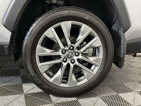 Used 2023 Toyota RAV4 XLE Premium AWD/4WD image 12