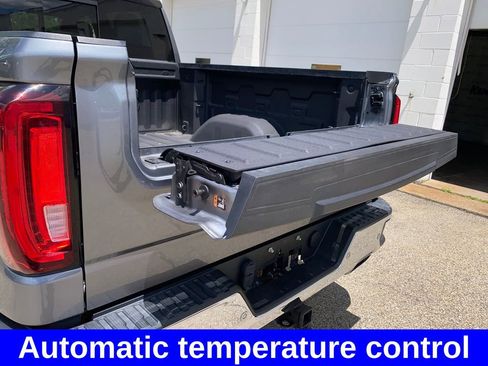 Used 2020 GMC Sierra 1500 SLT w/ SLT Premium Plus Package AWD/4WD image 16
