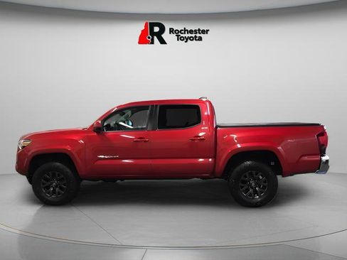 Certified 2023 Toyota Tacoma SR5 AWD/4WD image 4