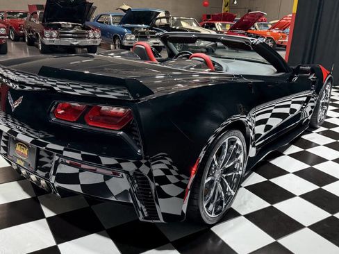 Used 2017 Chevrolet Corvette Grand Sport image 10