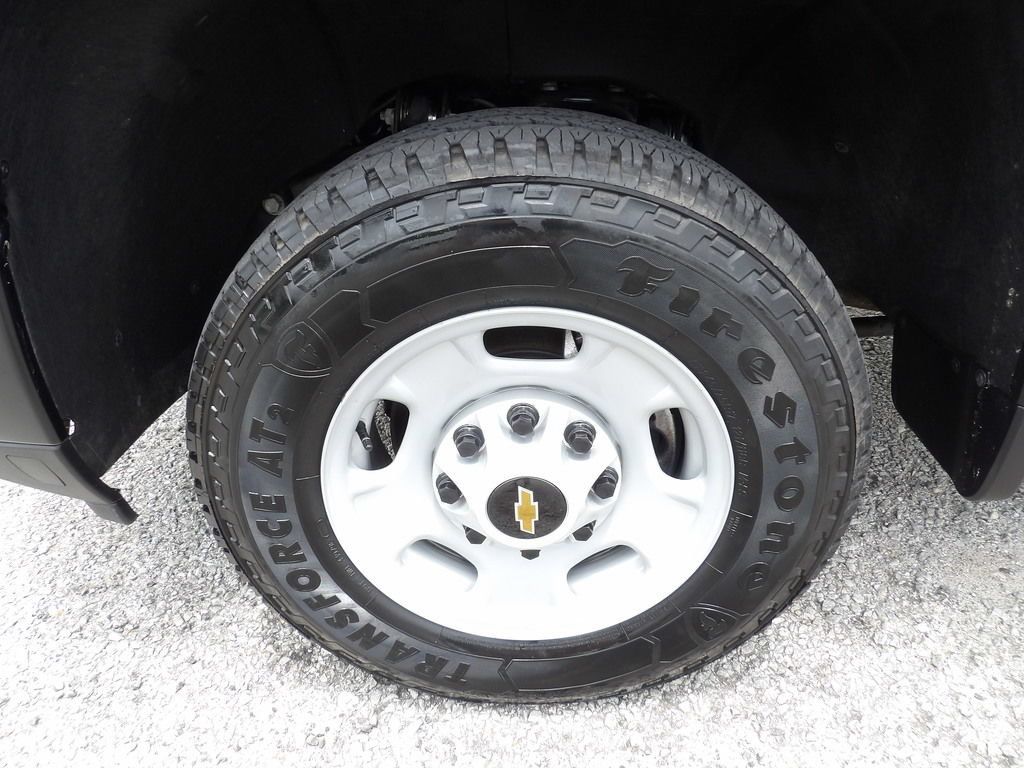 Used 2024 Chevrolet Silverado 2500 W/T RWD image 50