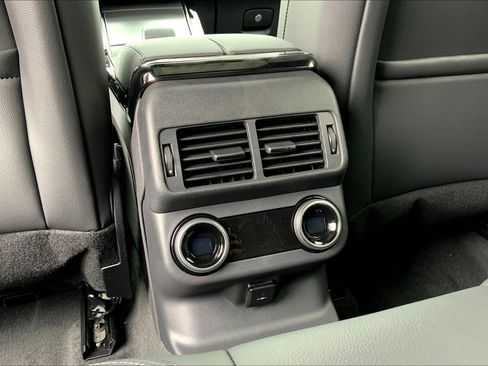 New 2026 Land Rover Range Rover Velar S image 20