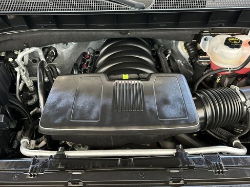 Used 2026 Chevrolet Silverado 1500 LT w/ LPO, Dark Essentials Package RWD image 23