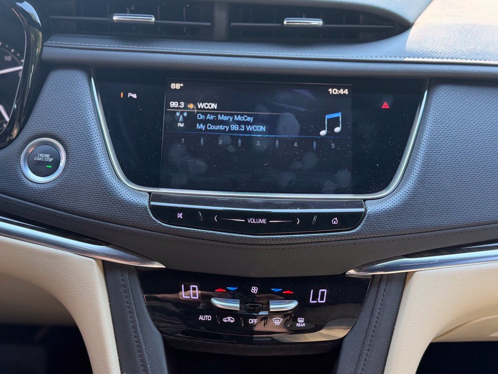 Used 2017 Cadillac XT5 FWD image 23