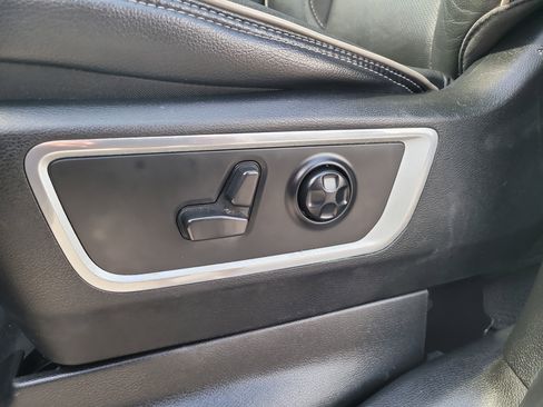 Used 2021 RAM 1500 Laramie image 19