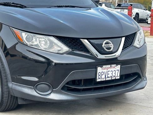 Used 2019 Nissan Rogue Sport S w/ Appearance Package image 10