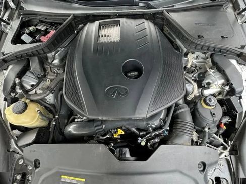 Used 2016 INFINITI Q50 Premium RWD image 13