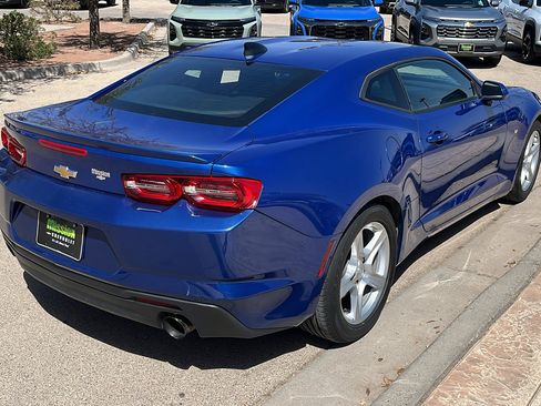Used 2022 Chevrolet Camaro LT image 8