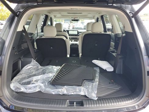 New 2025 Kia Telluride S image 14