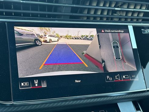 New 2025 Audi RS Q8 performance image 17