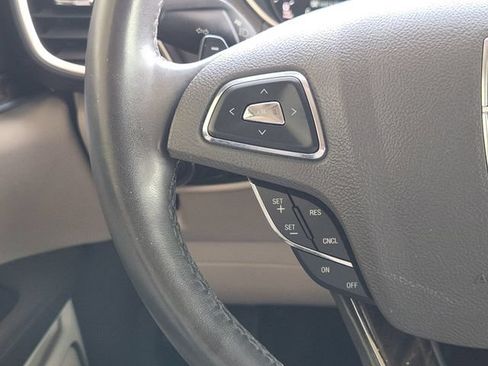 Used 2018 Lincoln MKX Reserve w/ Lincoln MKX Climate Package FWD image 28